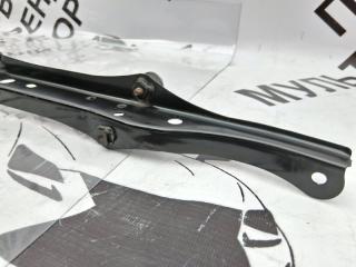 Центральная стойка кузова Land Cruiser Prado 120