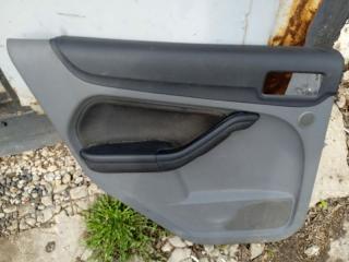 Обшивка боковой двери задняя левая Ford фокус 2 2007