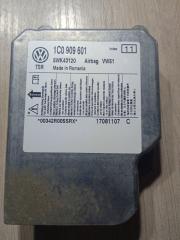 Блок управления AIR BAG SKODA октавия тур 2008
