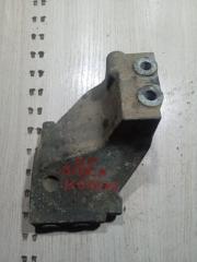 Кронштейн выпускного коллектора Nissan альмера N16 2005