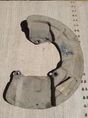 Щит тормозного диска передний правый Volvo S60 2004