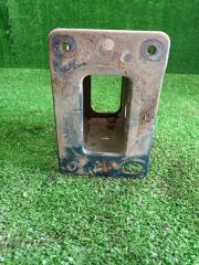 Кронштейн усилителя бампера левый KIA сид 2008