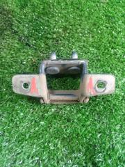 Петля крышки багажника левая KIA сид 2008
