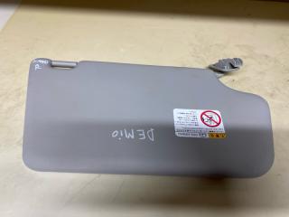 Козырек солнцезащитный правый Mazda Demio 2005 Б/У Козырек солнцезащитный правый Mazda Demio 2005