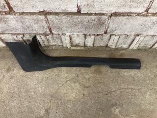 Запчасть накладка на порог салона передняя правая Opel Corsa D