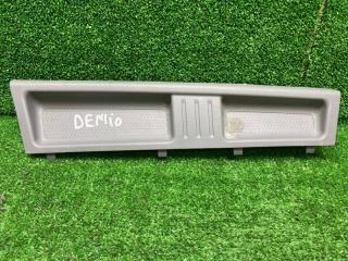 Запчасть пластик салона Mazda Demio