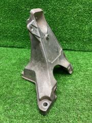 Кронштейн крепления двигателя Audi A4