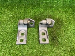 Запчасть петля двери передняя правая Opel Corsa D 2006-2014