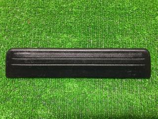 Накладка на порог салона задняя правая Nissan Almera N16