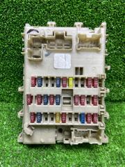 Фото запчасти блок предохранителей салонный Nissan Primera P12 2001-2008 Б/У запчасть Запчасть блок предохранителей салонный Nissan Primera P12 2001-2008