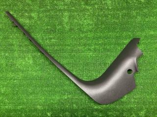 Запчасть накладка на порог салона передняя левая Ford Focus 2