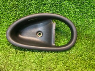 Запчасть накладка ручки двери передняя левая Fiat Albea