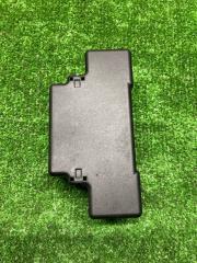 Запчасть крышка блока предохранителей Opel Astra H