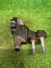 Кронштейн крепления двигателя правый Hyundai Accent