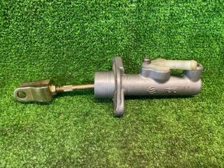 Фото запчасти главный цилиндр сцепления SsangYong Kyron 2005-2016 Б/У запчасть Запчасть главный цилиндр сцепления SsangYong Kyron 2005-2016