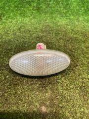 Фото запчасти повторитель поворота в крыло Suzuki SX4 Б/У запчасть Запчасть повторитель поворота в крыло Suzuki SX4