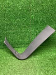 Запчасть накладка крышки багажника Opel Astra H