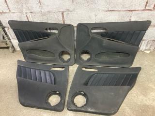 Запчасть обшивка двери Alfa Romeo 156 1999