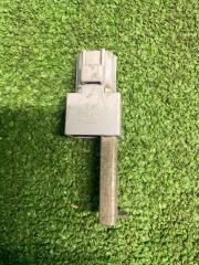 Фото запчасти конденсатор Toyota Mark X 2005 Б/У запчасть Запчасть конденсатор Toyota Mark X 2005