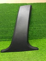 Запчасть накладка центральной стойки правая Citroen C4