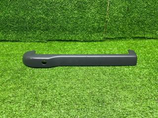 Запчасть накладка сиденья передняя правая Skoda Octavia A4