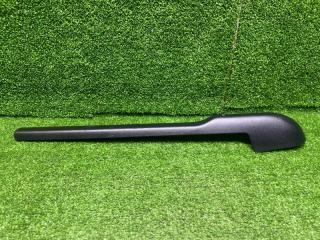 Запчасть накладка салазки сиденья передняя левая Skoda Octavia A4