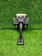 Запчасть ограничитель двери передний левый Datsun On Do 2015