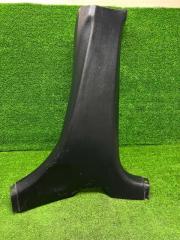 Фото запчасти накладка центральной стойки правая Nissan Primera P12 Б/У запчасть Запчасть накладка центральной стойки правая Nissan Primera P12