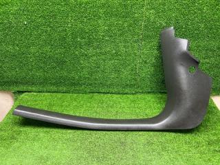 Запчасть накладка на порог салона передняя левая Ford Focus 2