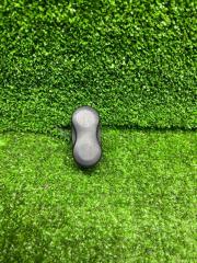 Фото запчасти заглушка под кнопку Renault Sandero Б/У запчасть Запчасть заглушка под кнопку Renault Sandero