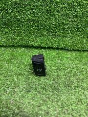 Запчасть кнопка стеклоподъемника передняя правая Skoda Octavia A5