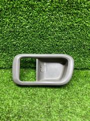 Запчасть накладка внутренней ручки двери передняя левая Chery Fora A21