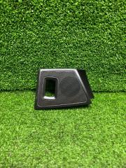 Запчасть накладка кнопки стеклоподъемника задняя правая Skoda Octavia A4