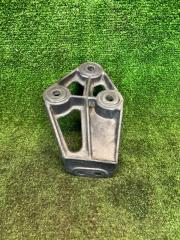 Кронштейн крепления двигателя передний правый Daewoo Nexia 2005