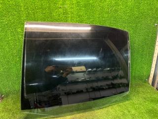 Стекло двери заднее левое Skoda Octavia A4
