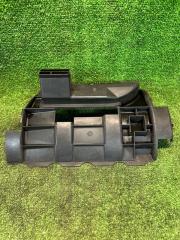 Маслоотражатель Skoda Octavia A5