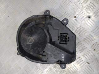Запчасть моторчик отопителя печки VOLKSWAGEN PASSAT 2005-2012
