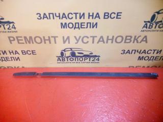 Запчасть молдинг двери передний левый RENAULT CLIO 2005-2011