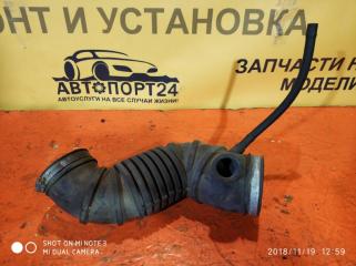 Запчасть патрубок воздушного фильтра MITSUBISHI CARISMA 1995-1999