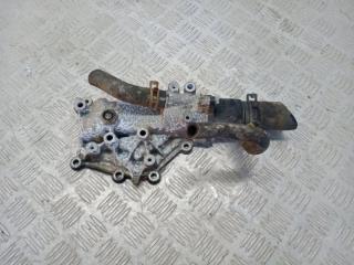 Фото запчасти корпус термостата RENAULT MEGANE 2003-2009 Б/У запчасть Запчасть корпус термостата RENAULT MEGANE 2003-2009