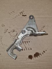 Запчасть кронштейн тросов мкпп Ford Focus 2