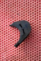 Запчасть крышка стартера MAZDA Tribute