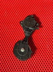 Запчасть натяжитель+ролик Peugeot 308