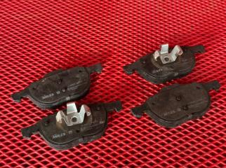 Запчасть тормозные колодки новые Ford Focus