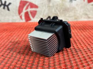 Запчасть резистор электровентилятора отопителя Lada Vesta