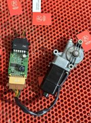 Моторчик люка Land Rover Discovery 2009-2016