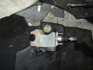 Главный тормозной цилиндр LEXUS SC430