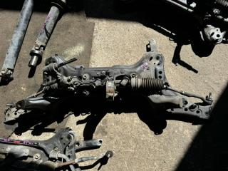 Балка под двс TOYOTA NADIA SXN15 4WD. 3 ракурс