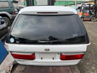 Запчасть дверь 5-я NISSAN RNESSA