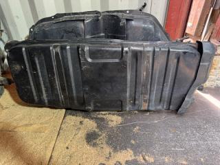 Бензобак TOYOTA HIACE REGIUS KCH46 77001-26630 2 ракурс
